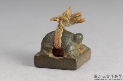 图片[2]-Bronze seal cast with “Zhang shou”, Han dynasty (206 BCE-220 CE)-China Archive